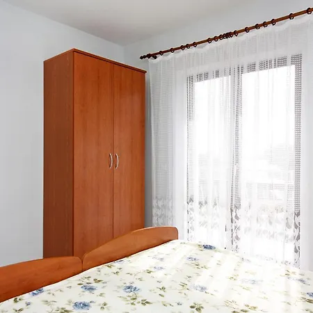 Sobra 4908a * Babino Polje